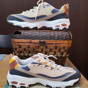 Mens Skechers  D'Lites Memory Foam Sneakers SN52675 Brown Tan Size 13
